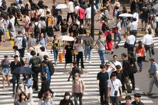 邓利维：接下来的15到20场比赛将是决定球队如何调整阵容的关键